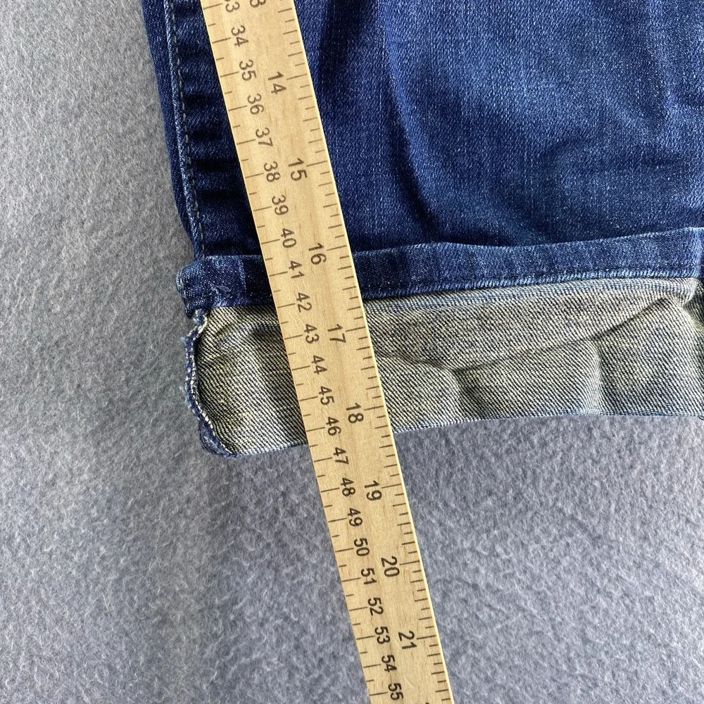 Levis Capri Jeans Womens 4 Blue Mid Rise Stretch 515 Flat Front Dark‎ Wash